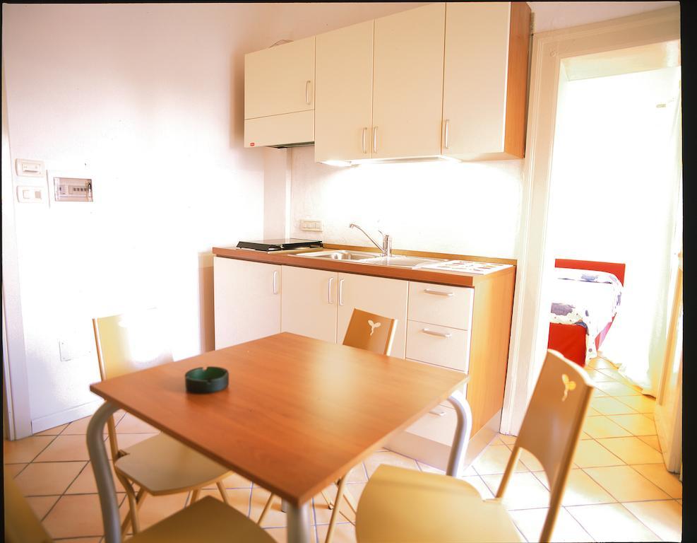 Morfeo33 Appartement Lipari  Kamer foto